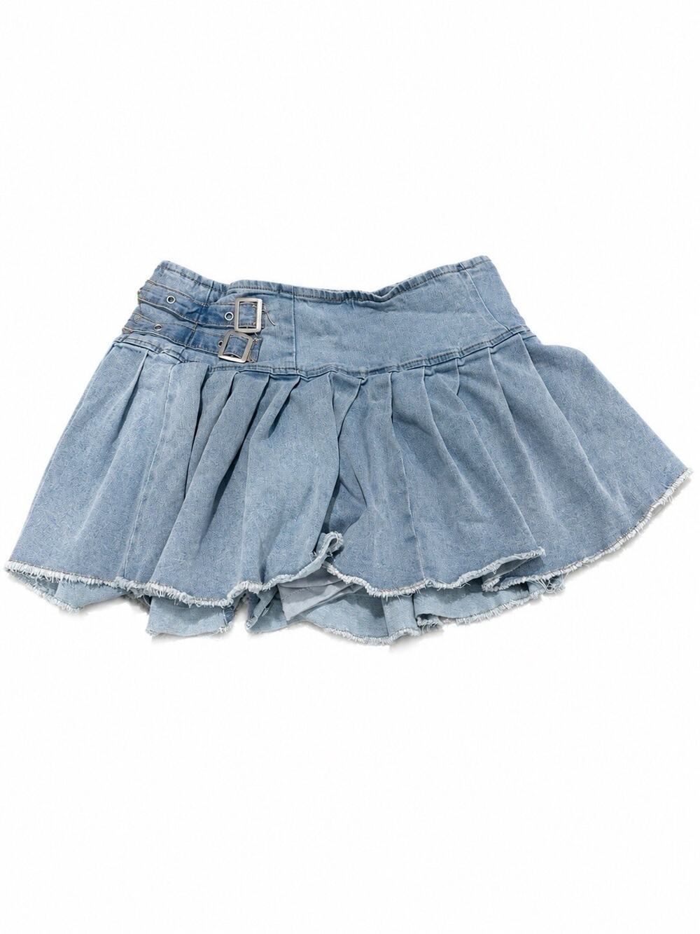 Almost Famous Women’s Denim Pleated Mini Skort Light Wash Size M